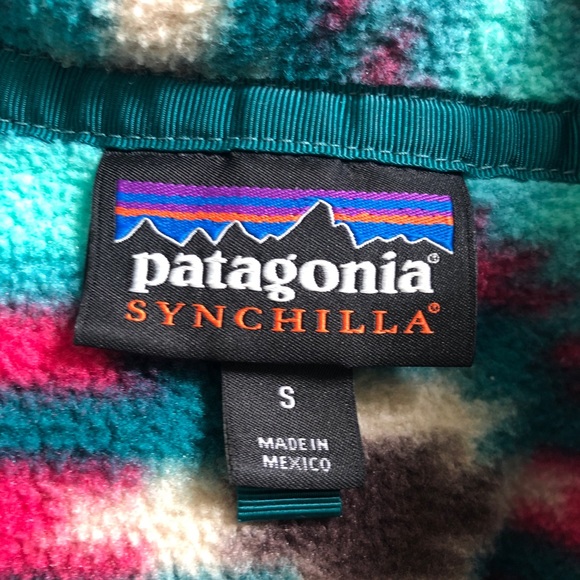 SOLD! Patagonia Wild Desert Aztec Synchilla Snap T - Picture 3 of 8